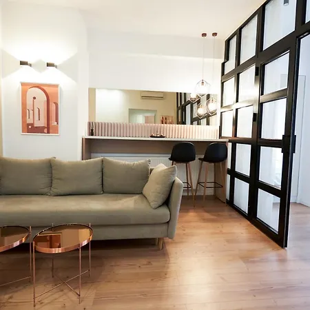Glamorous Design In Calea Victoriei * Bukurešť