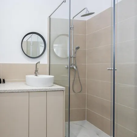 Appartement Glamorous Design In Calea Victoriei *