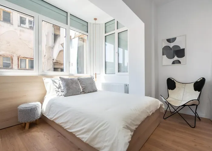 Glamorous Design In Calea Victoriei * Bukarest
