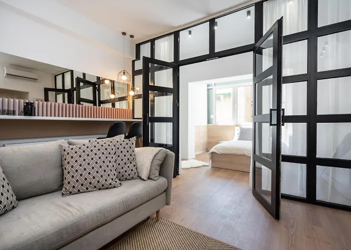 Glamorous Design In Calea Victoriei