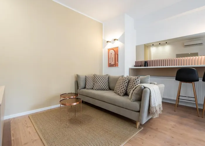 Glamorous Design In Calea Victoriei شقة