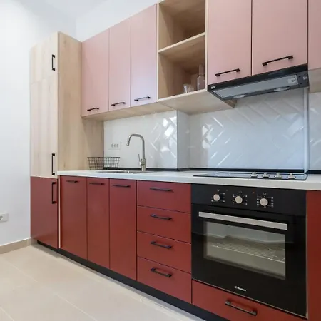 Glamorous Design In Calea Victoriei *